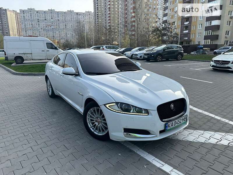 2013 jaguar xf
