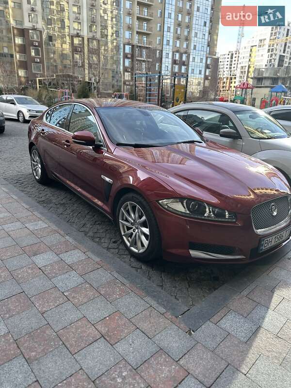 2013 jaguar xf