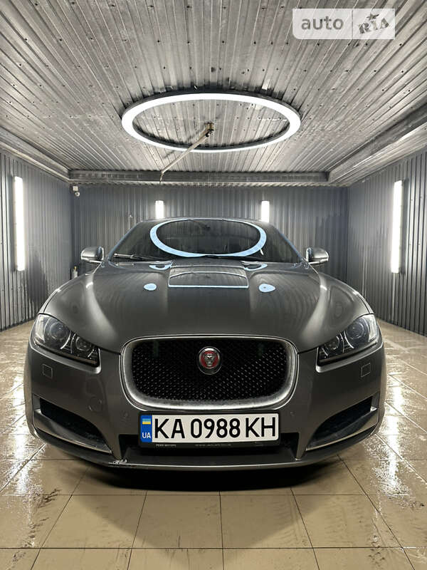 2014 jaguar xf