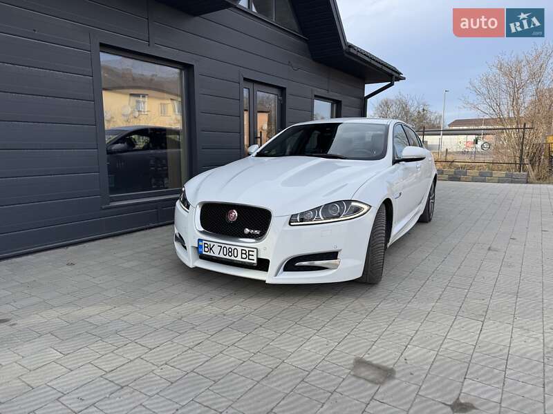 2014 jaguar xf