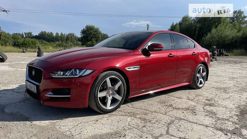 2015 jaguar xe