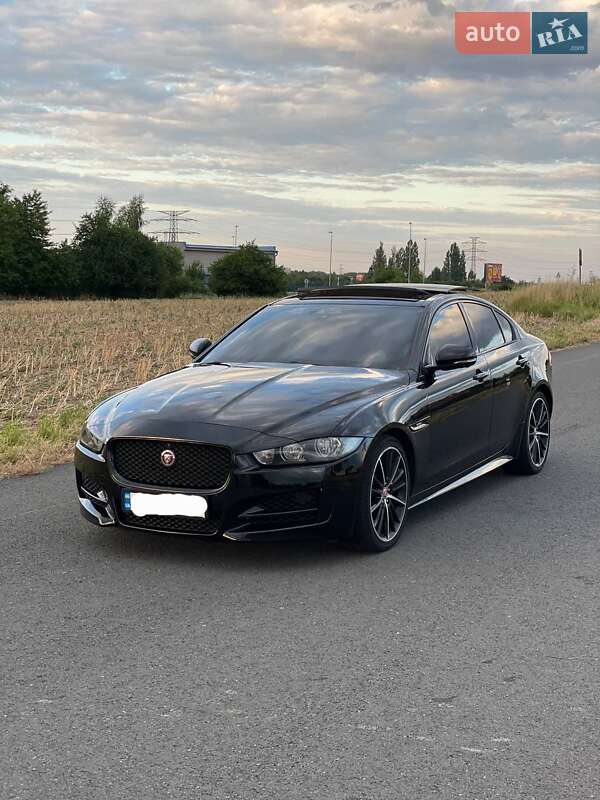 2015 jaguar xe