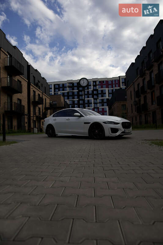 2021 jaguar xe
