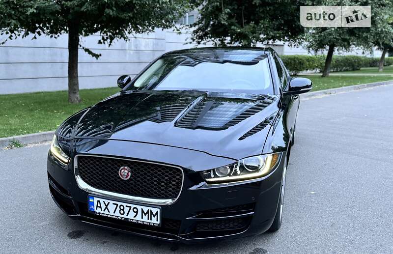 2016 jaguar xe