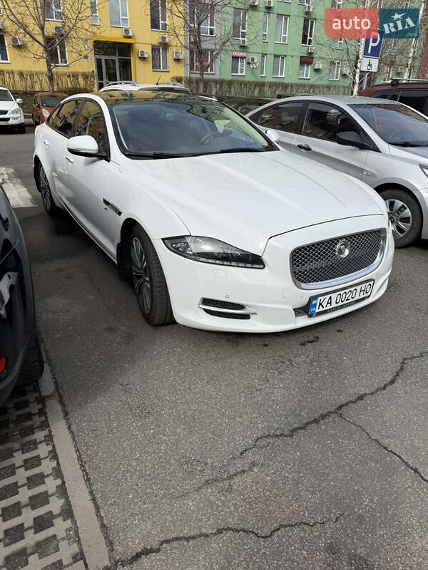 2013 jaguar xj