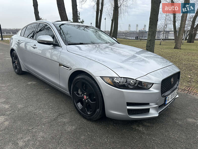 2016 jaguar xe