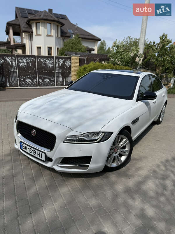 2016 jaguar xf