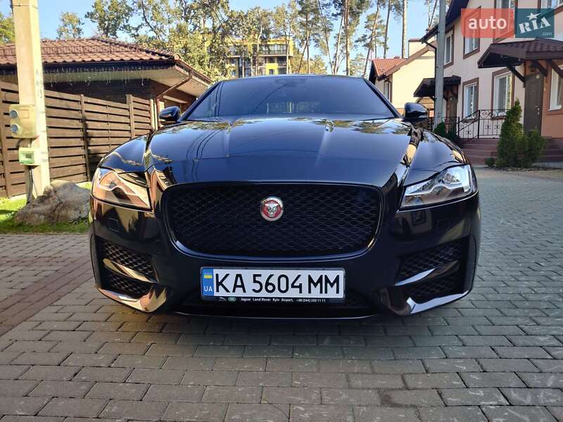 2018 jaguar xf