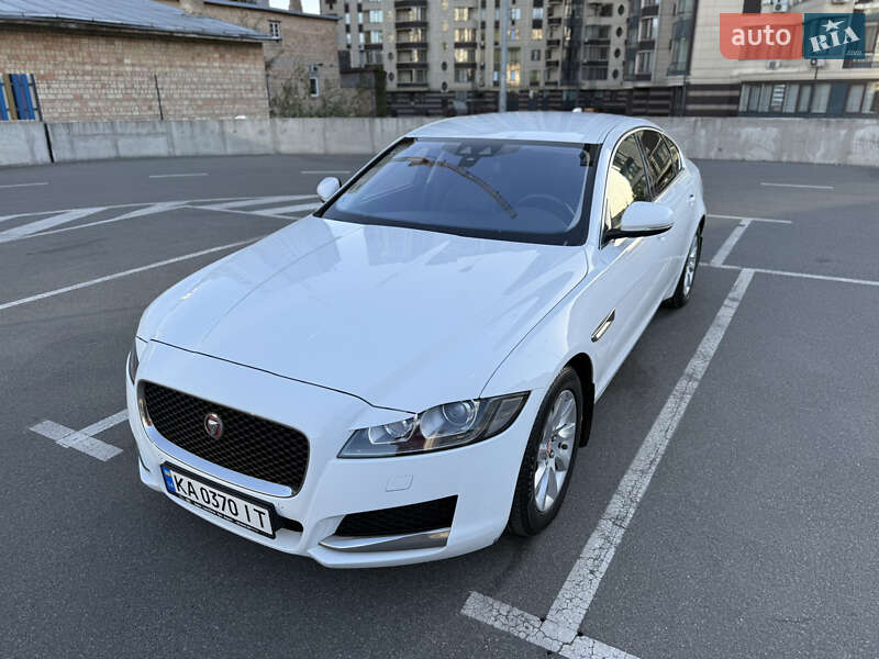 2017 jaguar xf