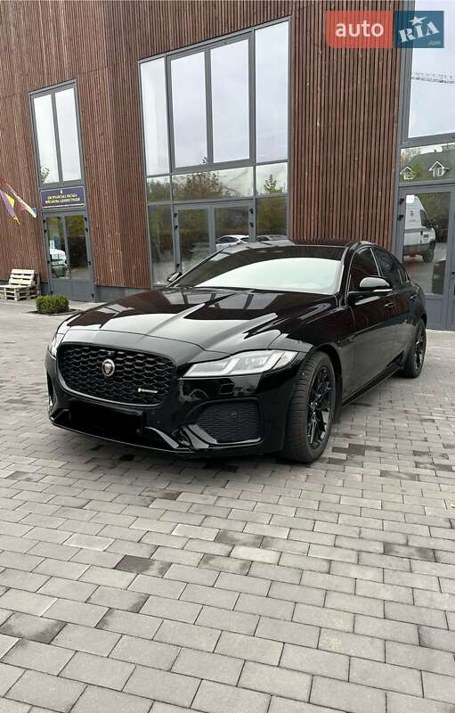 2021 jaguar xf