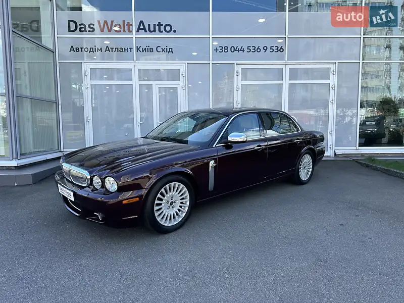 2008 jaguar xj8 daimler