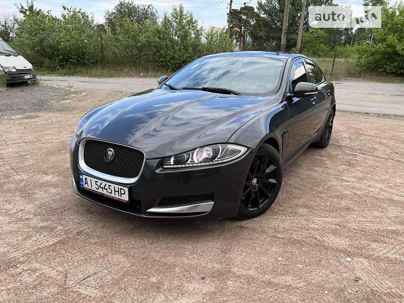 2013 jaguar xf