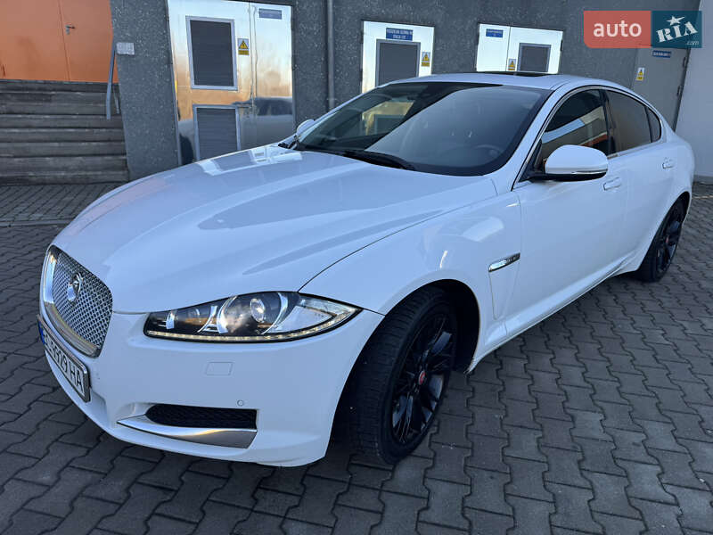 2013 jaguar xf
