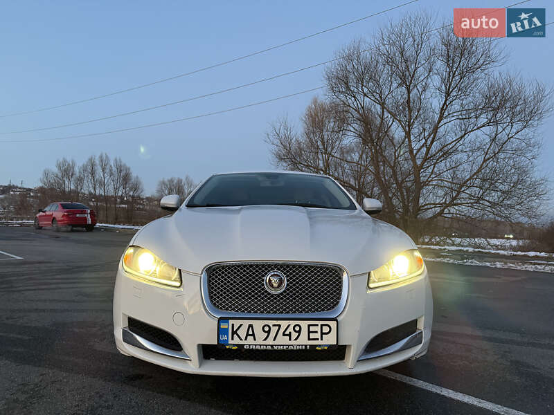 2013 jaguar xf