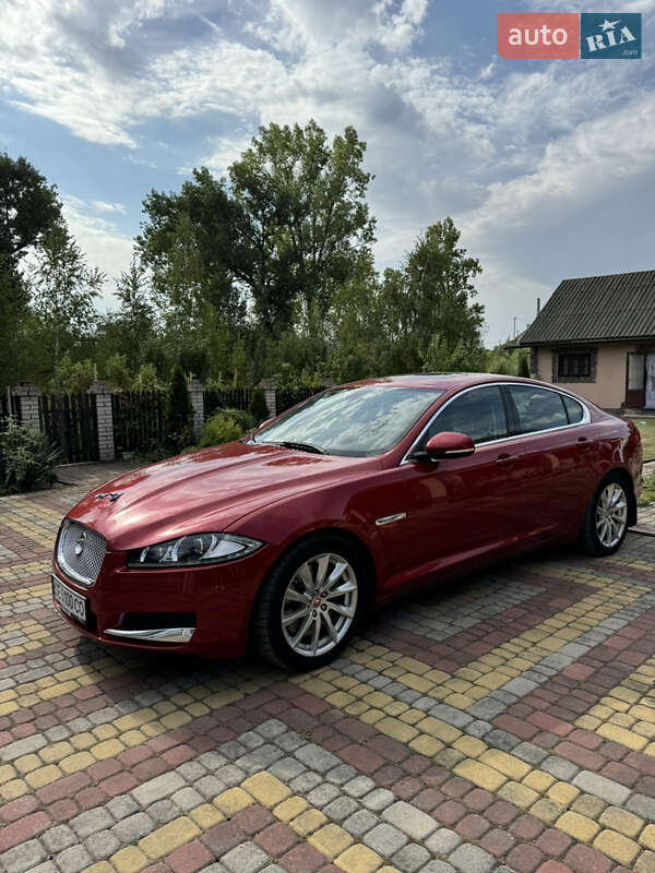 2013 jaguar xf
