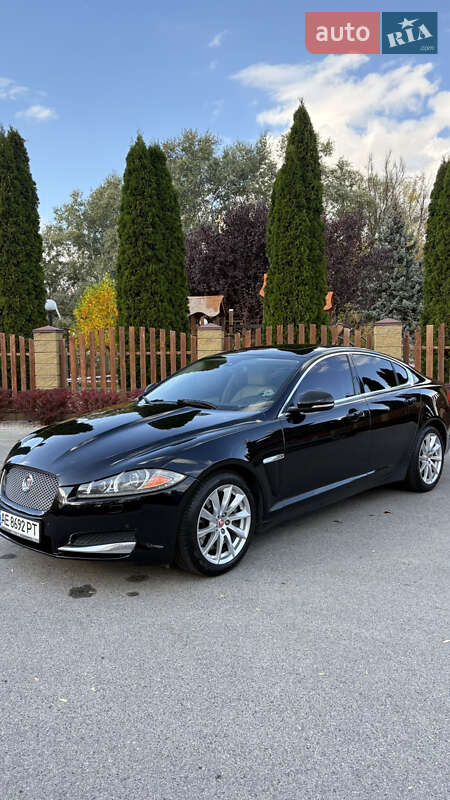 2014 jaguar xf
