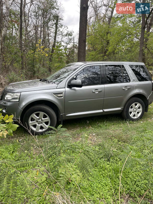 2013 land-rover freelander