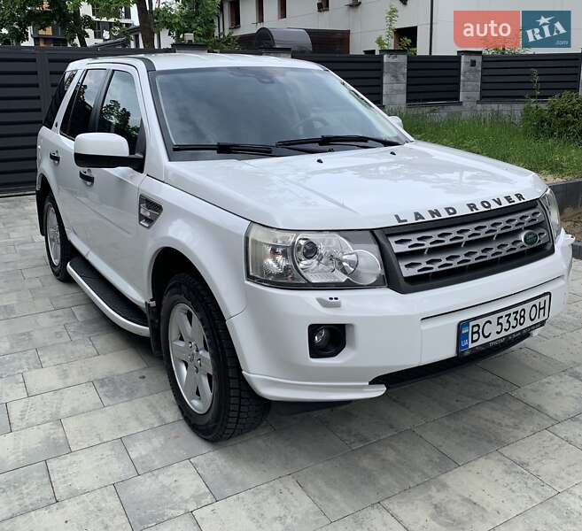 2012 land-rover freelander