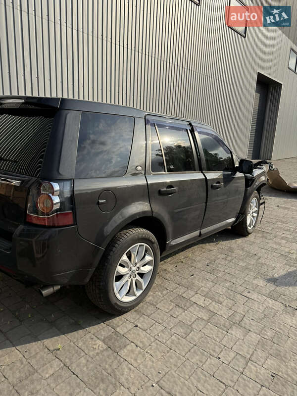 2013 land-rover lr2