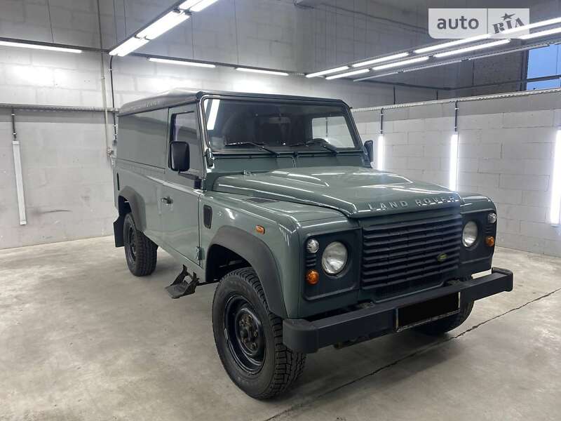 2008 land-rover defender