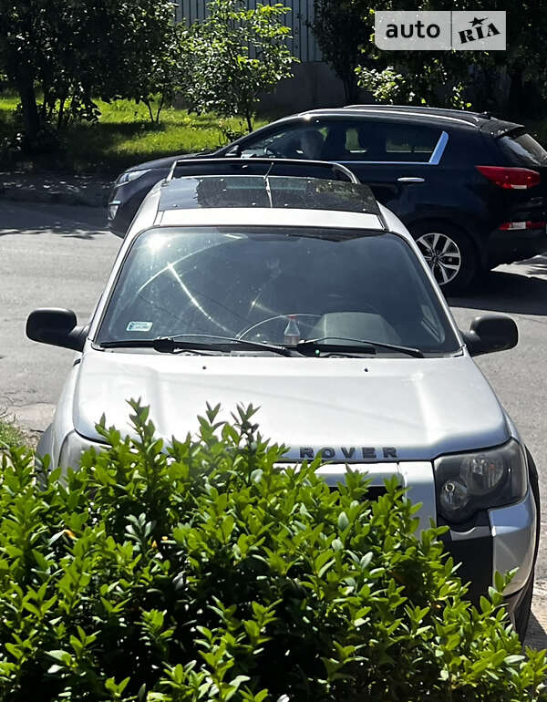 2004 land-rover freelander