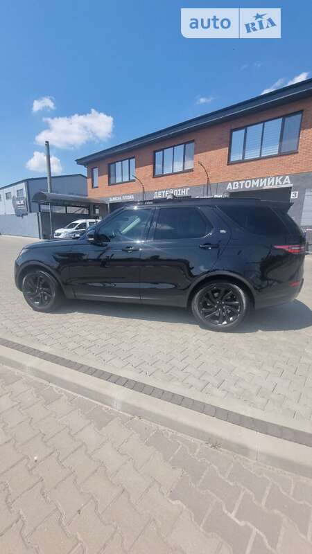 2017 land-rover discovery