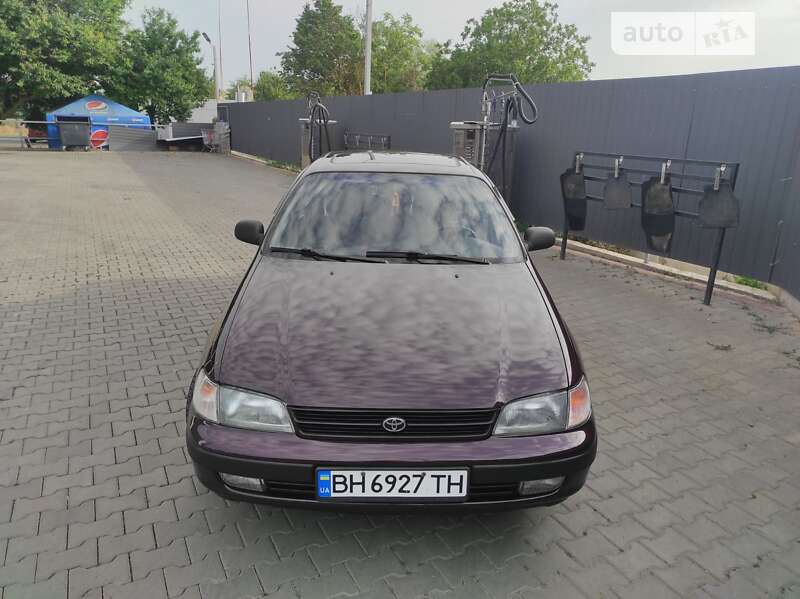 1995 toyota carina