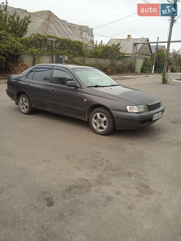 1995 toyota carina-e