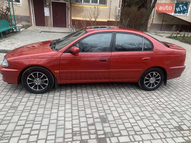 1998 toyota avensis