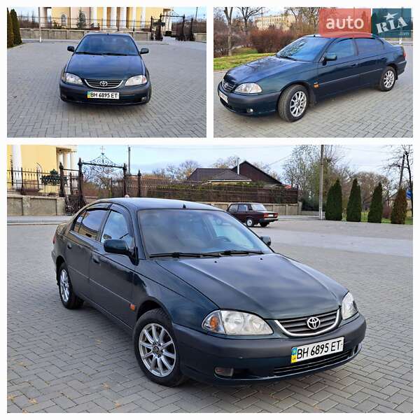 2000 toyota avensis