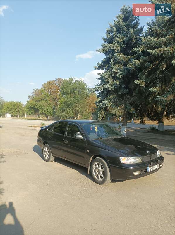 1996 toyota carina
