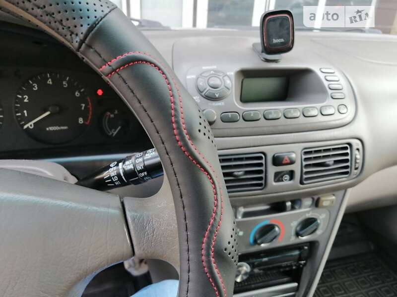 2002 toyota corolla