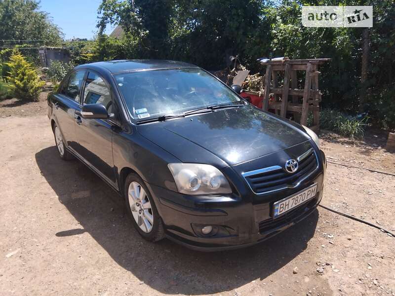 2006 toyota avensis