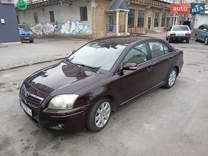 2007 toyota avensis