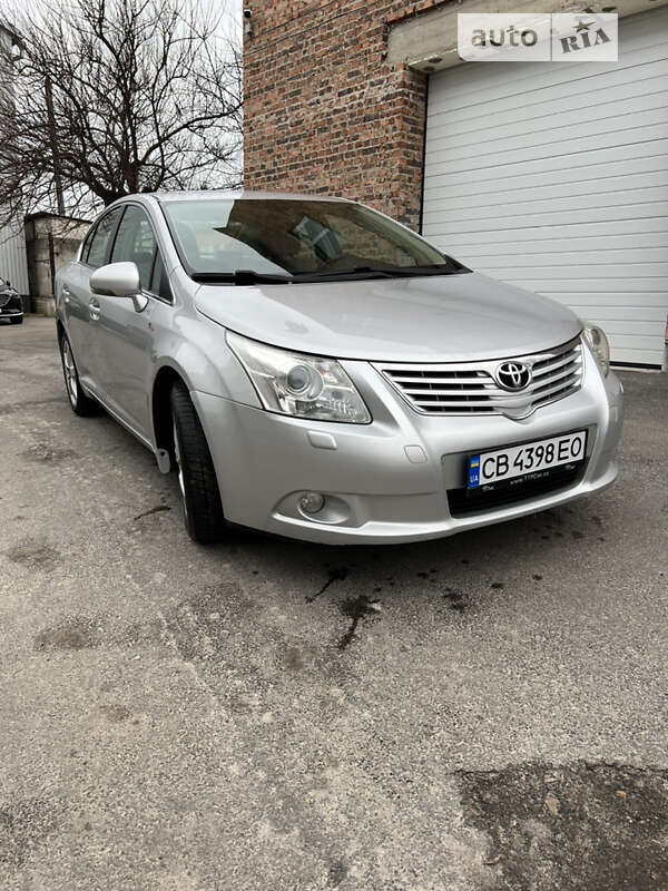 2009 toyota avensis