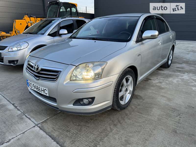 2008 toyota avensis