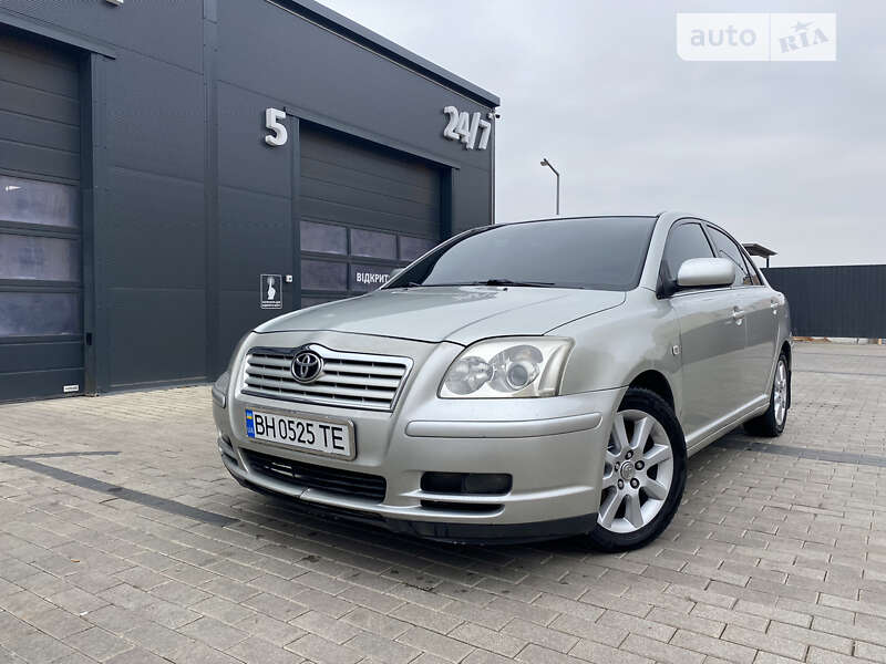 2006 toyota avensis