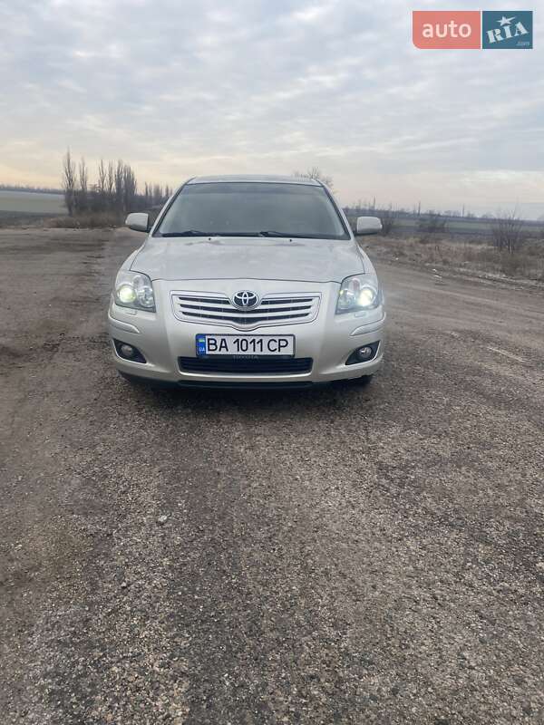 2006 toyota avensis