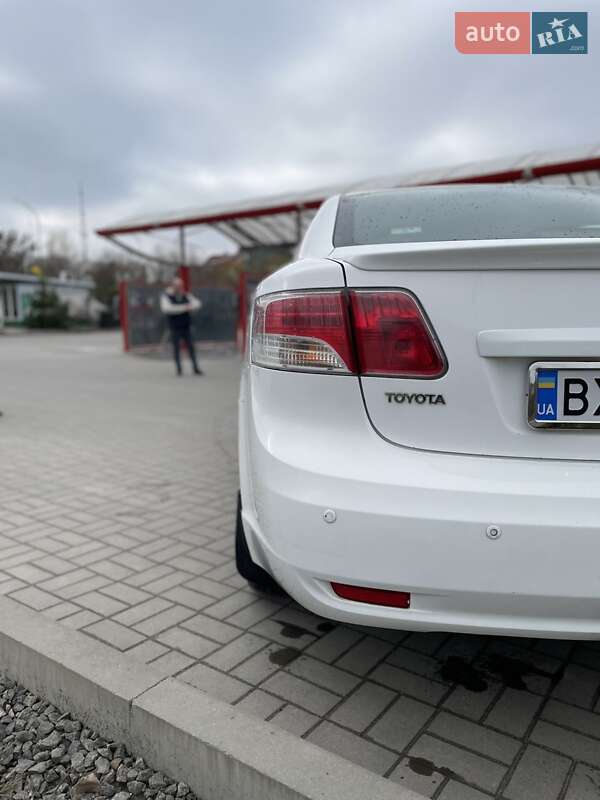 2009 toyota avensis