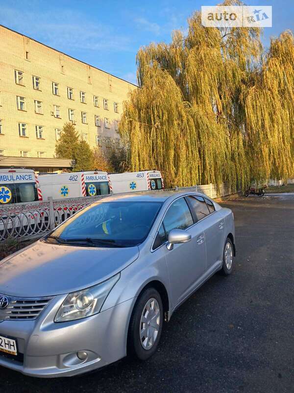 2009 toyota avensis