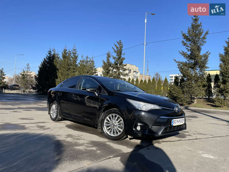 2016 toyota avensis