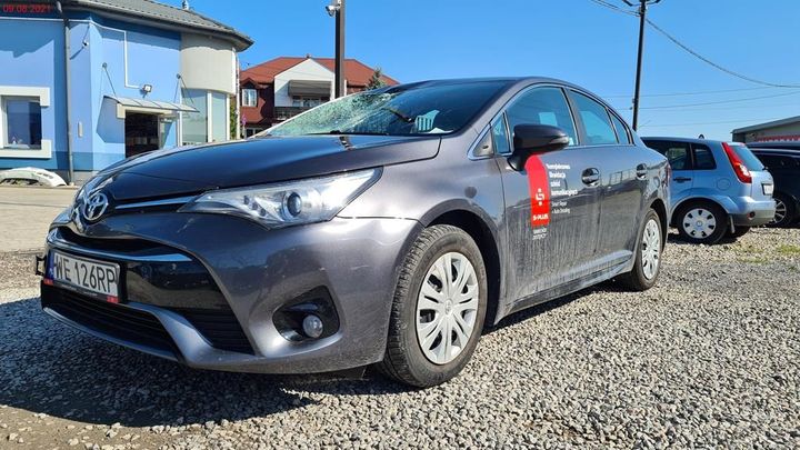 2017 toyota avensis