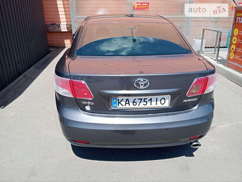 2009 toyota avensis