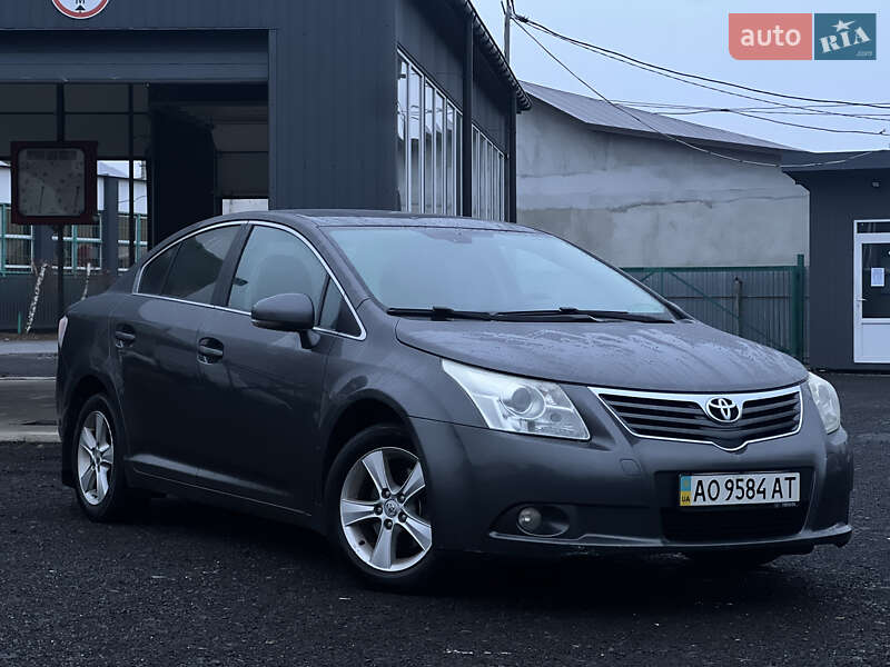 2009 toyota avensis