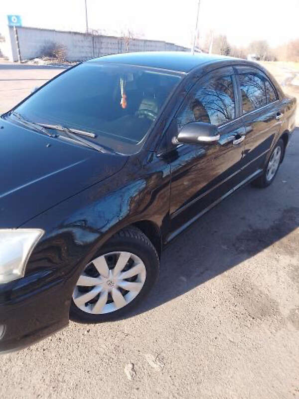 2007 toyota avensis