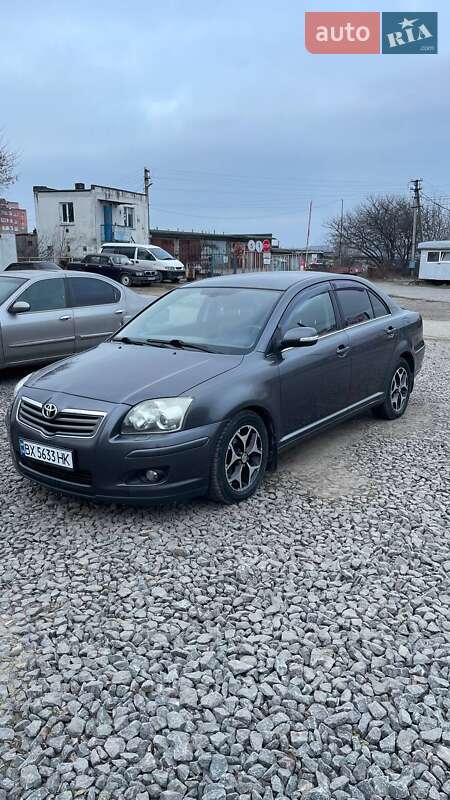2008 toyota avensis