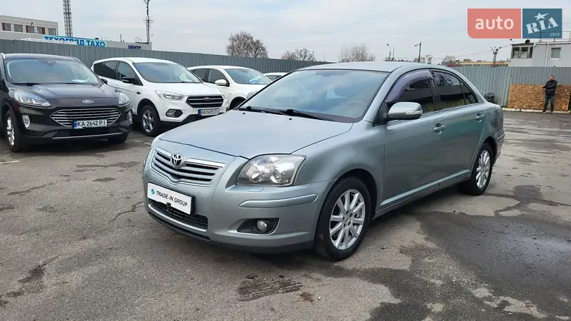 2008 toyota avensis