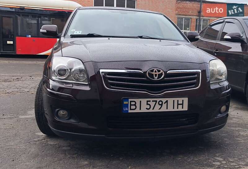 2008 toyota avensis