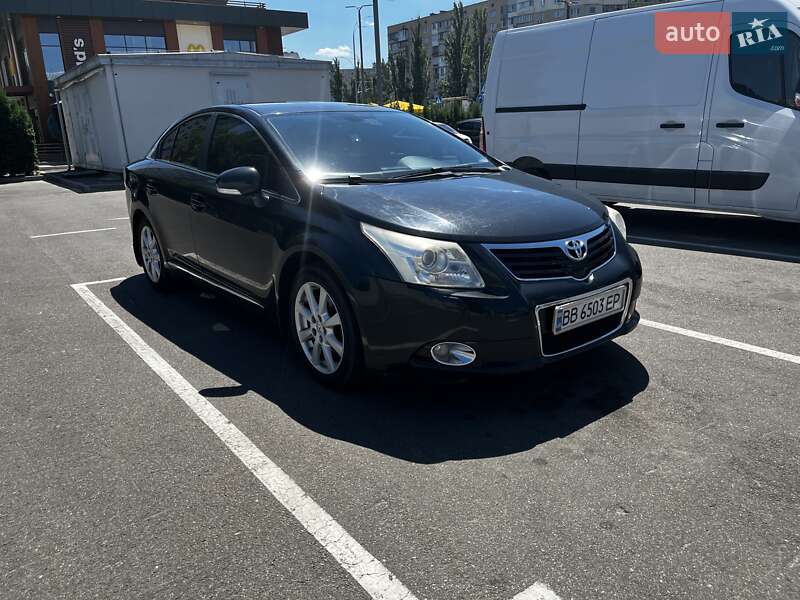 2008 toyota avensis