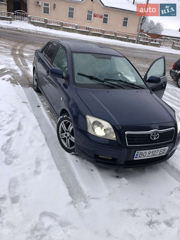 2006 toyota avensis